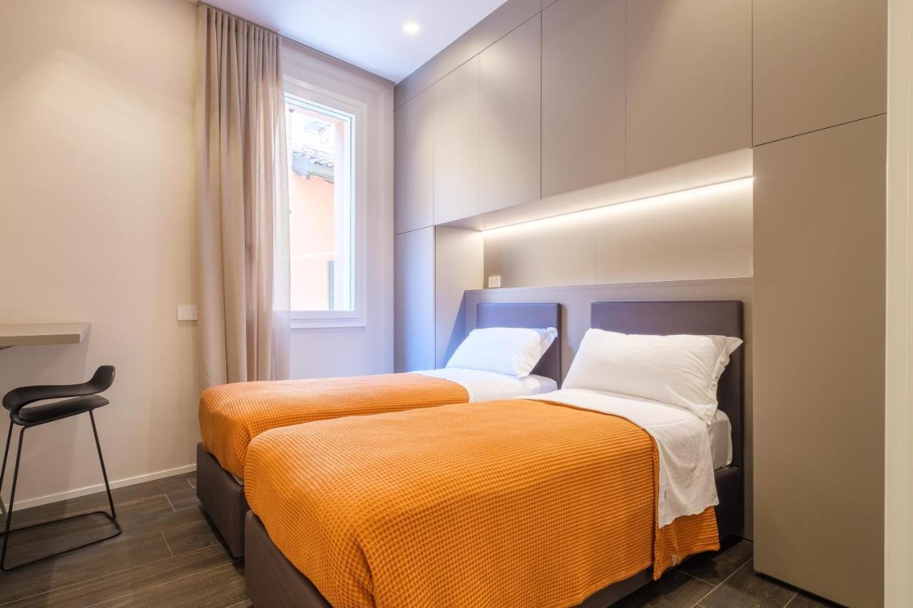 Golden Suite By Studio Vita Bologna Luaran gambar