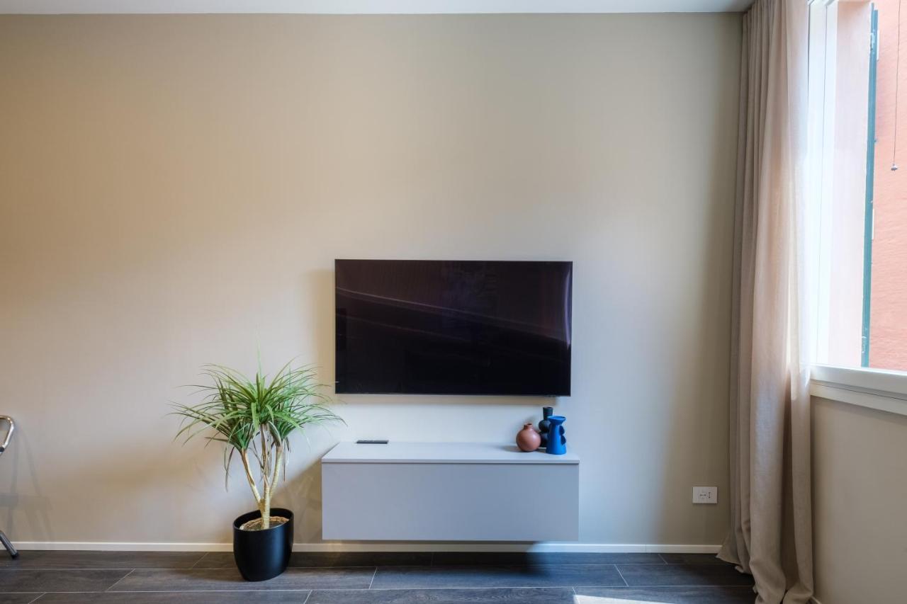 Golden Suite By Studio Vita Bologna Luaran gambar