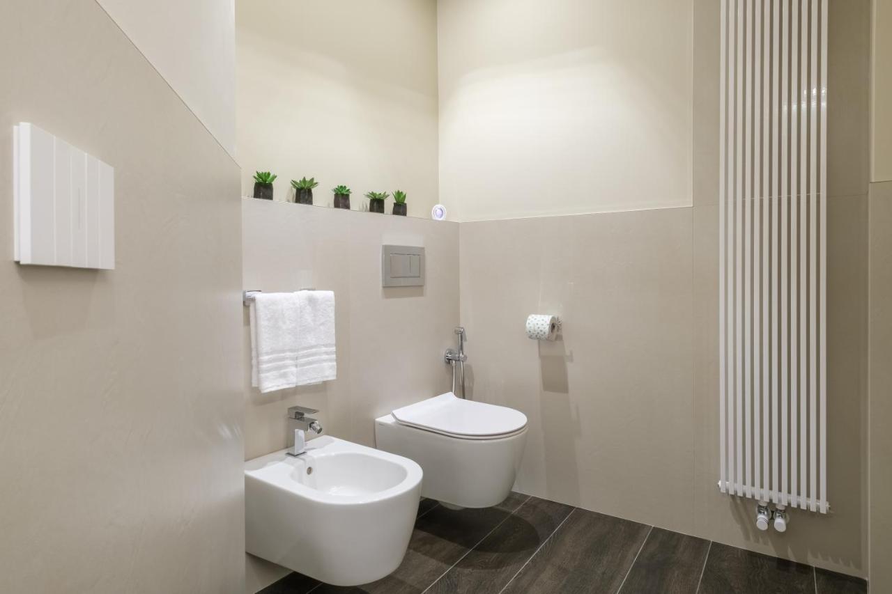 Golden Suite By Studio Vita Bologna Luaran gambar