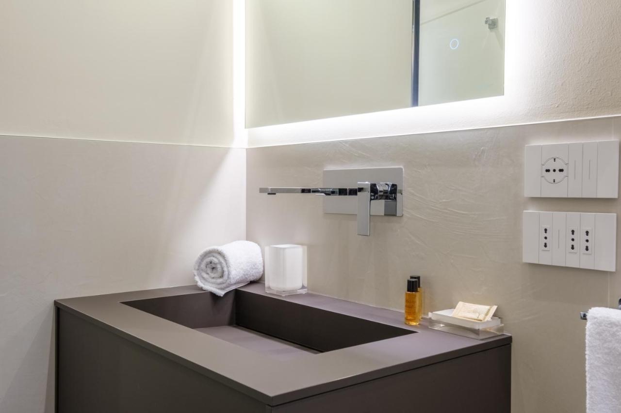 Golden Suite By Studio Vita Bologna Luaran gambar