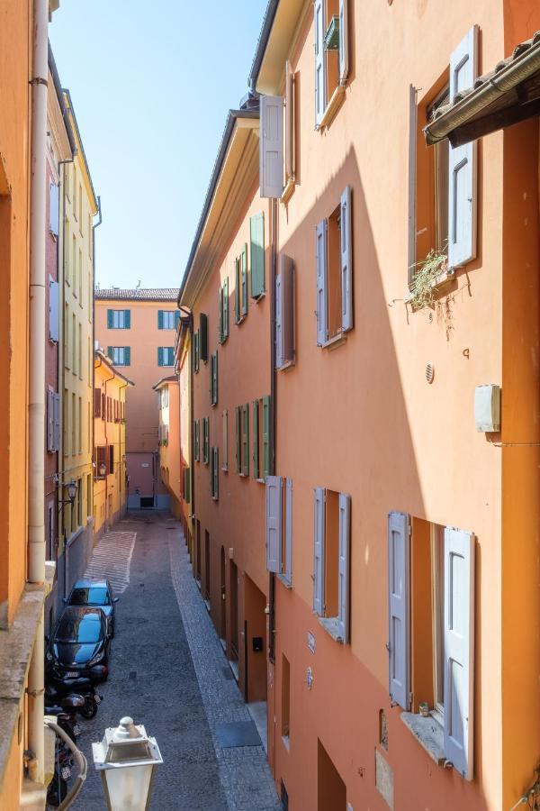 Golden Suite By Studio Vita Bologna Luaran gambar