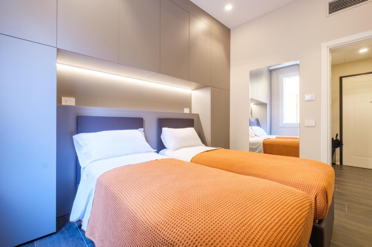 Golden Suite By Studio Vita Bologna Luaran gambar