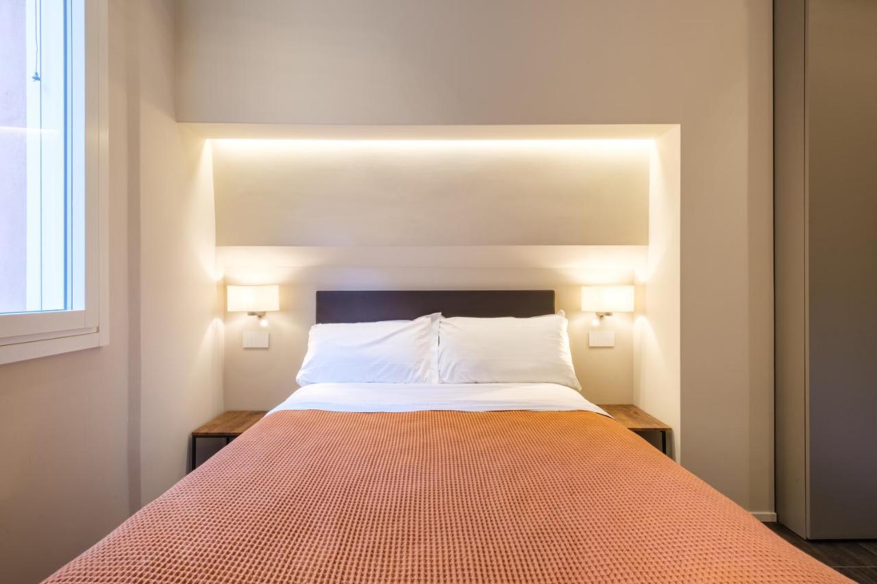 Golden Suite By Studio Vita Bologna Luaran gambar